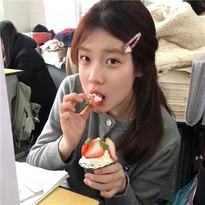 小妞死翘翘